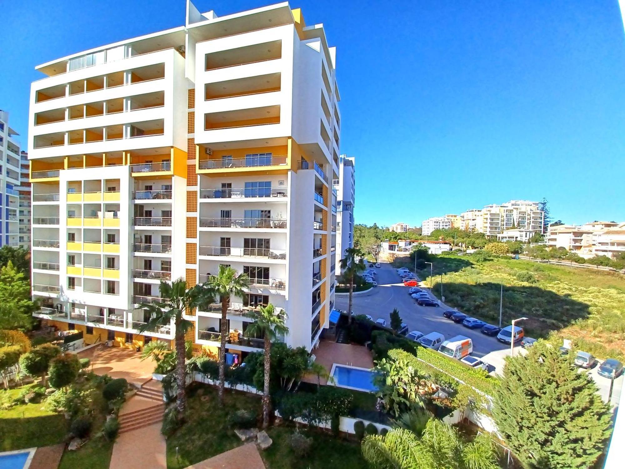 Edificio Lumina Sunshine Beach Apartment Portimão Dış mekan fotoğraf
